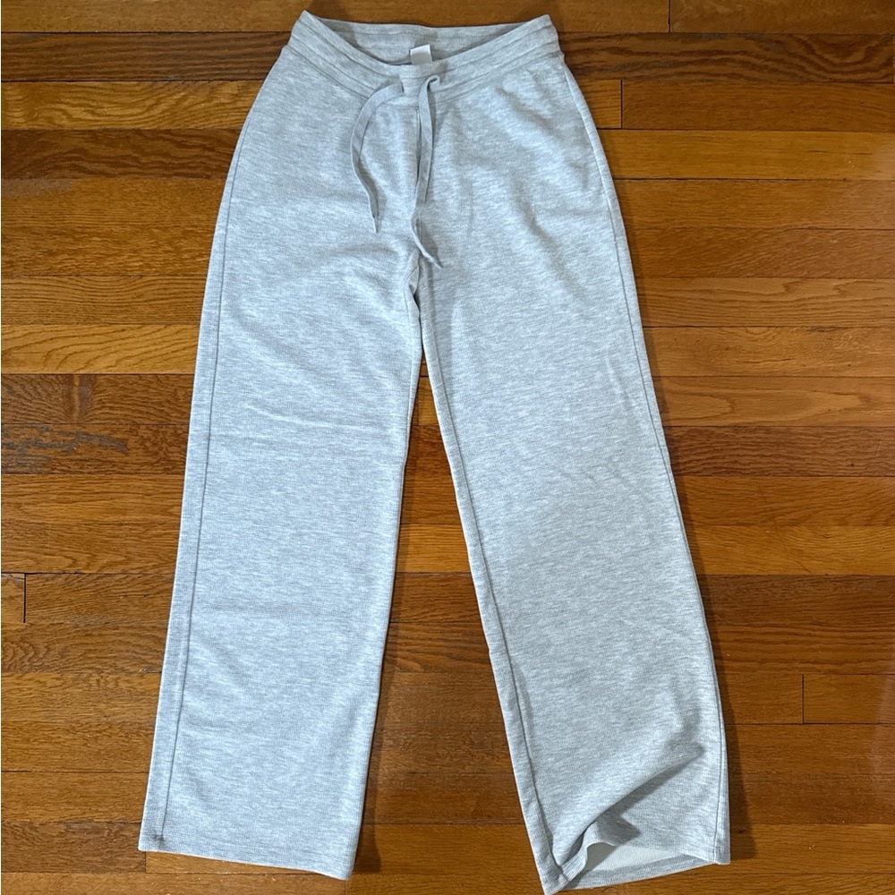 Aritzia Gray Wide Leg Pants